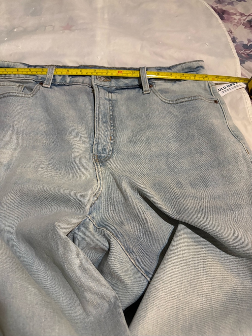 Old Navy High-Rise O.G. Loose Light Blue Straight-Leg Jeans - Picture 11 of 13